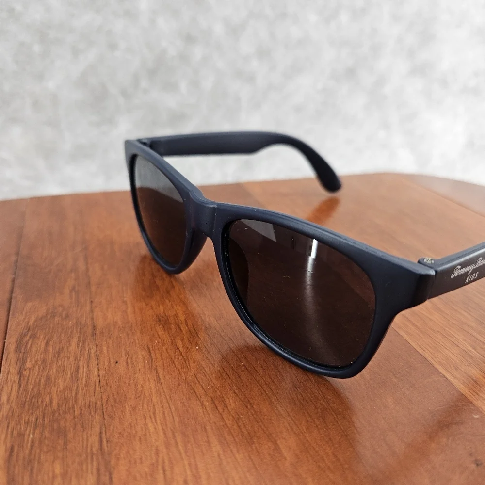 Tommy Bahama Kids Sunglasses Navy Blue Sunglasses Beachwear UV protection - Picture 4 of 7